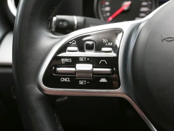 Mercedes-Benz E 200 d Comand Distronic+ 360° Spiegel-Paket