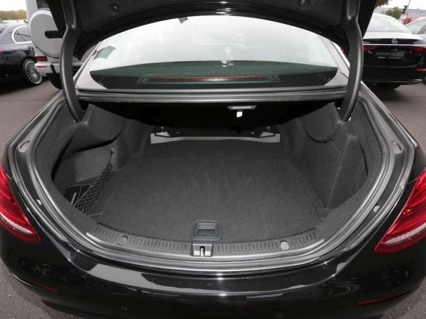 Mercedes-Benz E 200 d Comand Distronic+ 360° Spiegel-Paket