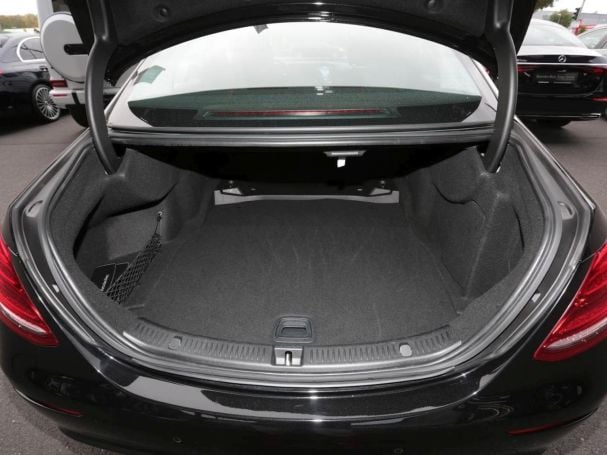 Mercedes-Benz E 200 d Comand Distronic+ 360° Spiegel-Paket