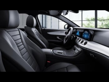 Mercedes-Benz E 200  AMG Night MBUX Navi AHK Kamera Totwinkel