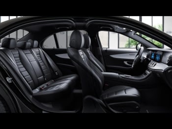 Mercedes-Benz E 200  AMG Night MBUX Navi AHK Kamera Totwinkel
