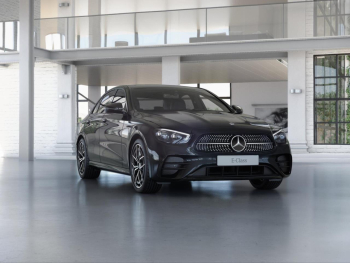 Mercedes-Benz E 200  AMG Night MBUX Navi AHK Kamera Totwinkel