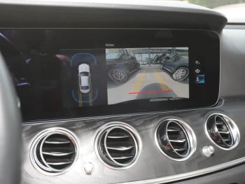 Mercedes-Benz E 200  Avantgarde MBUX Navi LED Kamera Totwinkel