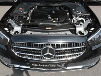 Mercedes-Benz E 200  Avantgarde MBUX Navi LED Kamera Totwinkel