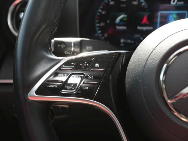 Mercedes-Benz E 200 Avantgarde MBUX Navi LED Kamera Totwinkel Mercedes-Benz E 200 Avantgarde MBUX Navi LED Kamera Totwinkel