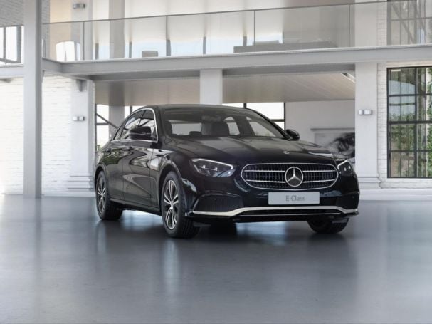 Mercedes-Benz E 200 Avantgarde MBUX Navi LED Kamera Totwinkel Mercedes-Benz E 200 Avantgarde MBUX Navi LED Kamera Totwinkel