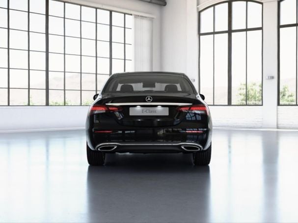 Mercedes-Benz E 200 Avantgarde MBUX Navi LED Kamera Totwinkel Mercedes-Benz E 200 Avantgarde MBUX Navi LED Kamera Totwinkel