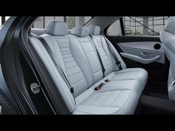 Mercedes-Benz E 220 d 4M Avantgarde Distronic+ Sitzklima Mercedes-Benz E 220 d 4M Avantgarde Distronic+ Sitzklima