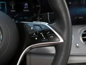 Mercedes-Benz E 220 d 4M  Avantgarde Distronic+ Sitzklima