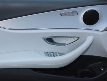 Mercedes-Benz E 220 d 4M  Avantgarde Distronic+ Sitzklima