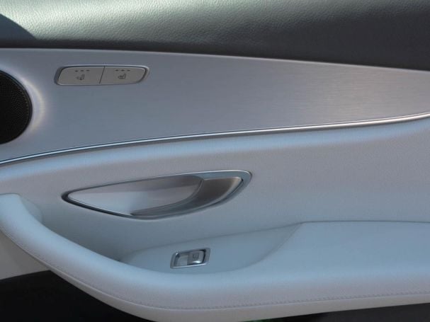 Mercedes-Benz E 220 d 4M Avantgarde Distronic+ Sitzklima Mercedes-Benz E 220 d 4M Avantgarde Distronic+ Sitzklima