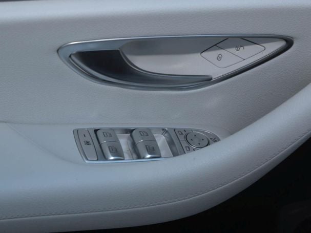 Mercedes-Benz E 220 d 4M Avantgarde Distronic+ Sitzklima Mercedes-Benz E 220 d 4M Avantgarde Distronic+ Sitzklima