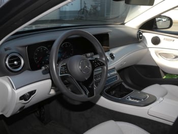 Mercedes-Benz E 220 d 4M  Avantgarde Distronic+ Sitzklima