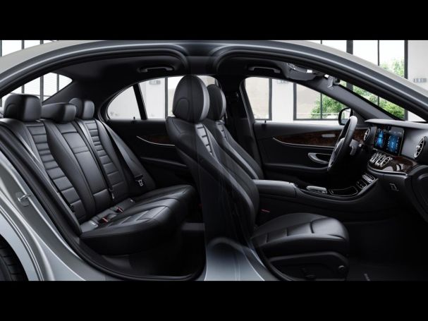 Mercedes-Benz E 220 d Avantgarde MBUX Navi+ Multibeam Kamera Mercedes-Benz E 220 d Avantgarde MBUX Navi+ Multibeam Kamera