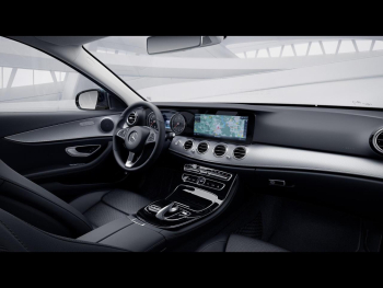 Mercedes-Benz E 220 d Limousine Avantgarde Schiebedach Kamera