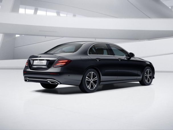 Mercedes-Benz E 220 d Avantgarde Comand Spur-Paket Kamera