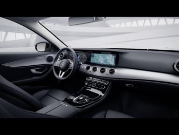 Mercedes-Benz E 220 d Avantgarde Comand Spur-Paket Kamera