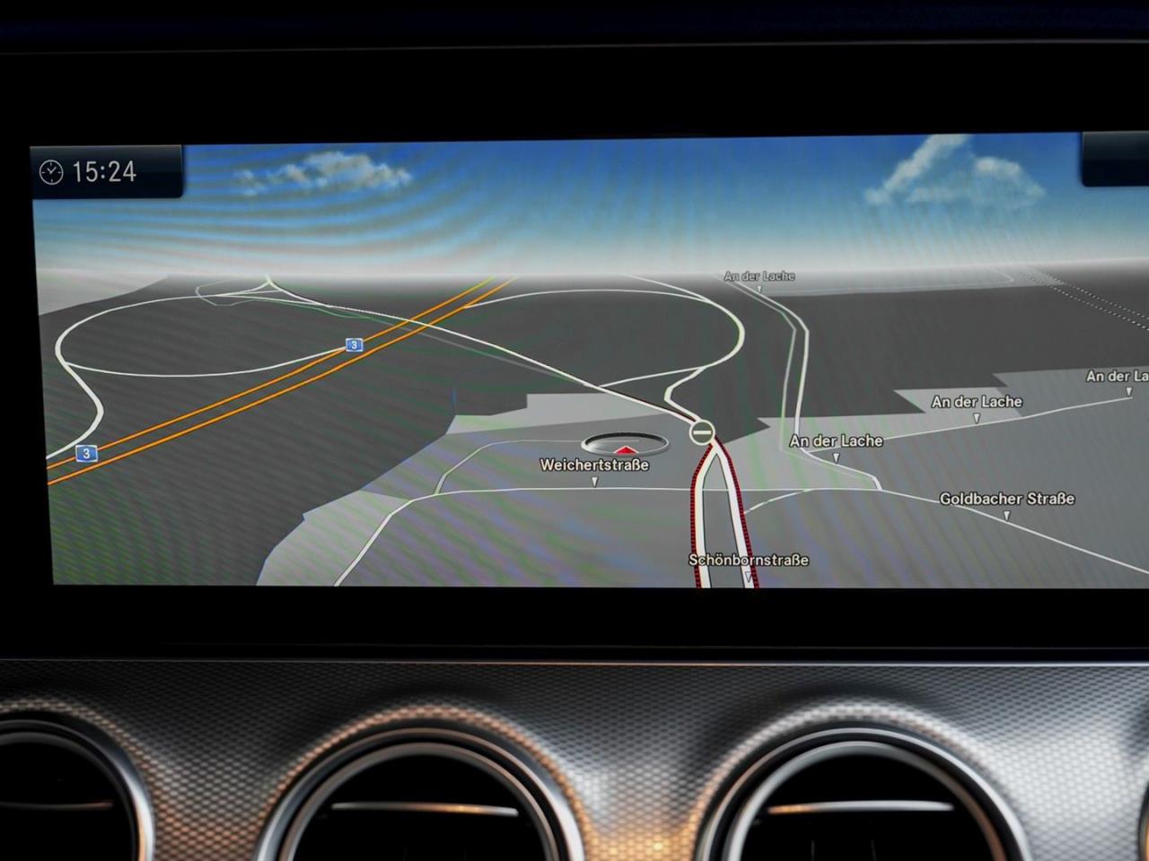 Mercedes-Benz E 220 d  Avantgarde Night Comand Kamera AHK