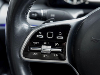 Mercedes-Benz E 220 d  Avantgarde Night Comand Kamera AHK