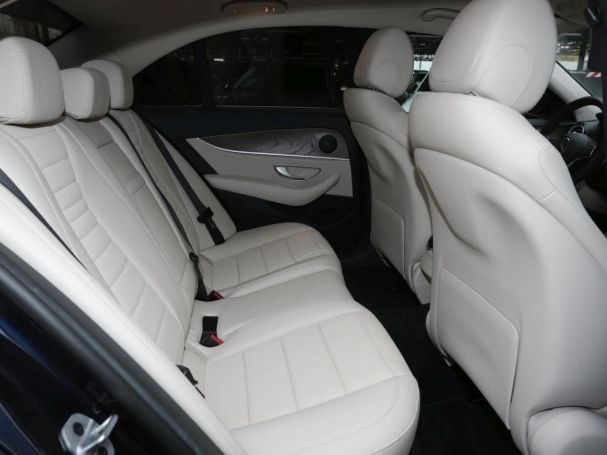 Mercedes-Benz E 300  Avantgarde Standhzg Distronic+ Kamera