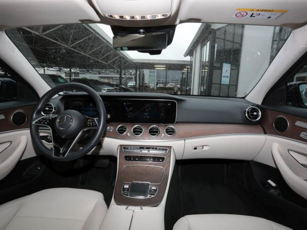 Mercedes-Benz E 300  Avantgarde Standhzg Distronic+ Kamera