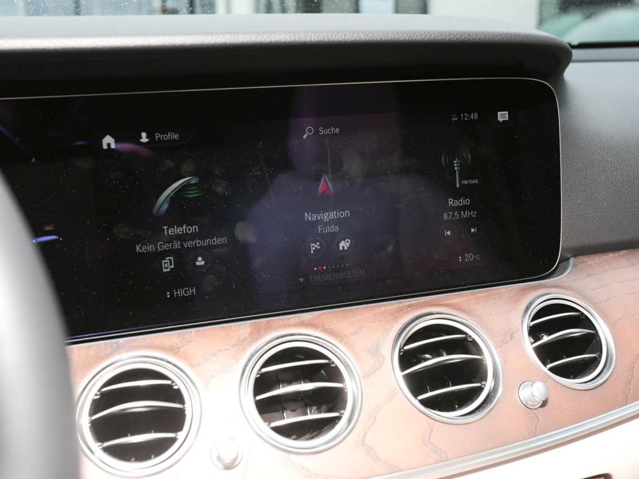 Mercedes-Benz E 300  Avantgarde Standhzg Distronic+ Kamera