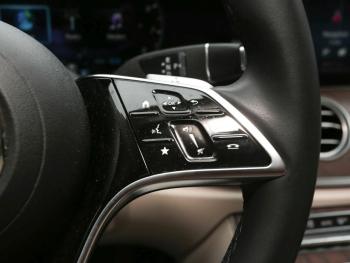 Mercedes-Benz E 300  Avantgarde Standhzg Distronic+ Kamera