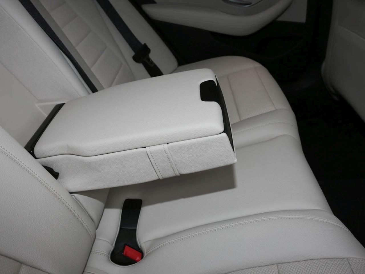 Mercedes-Benz E 300  Avantgarde Standhzg Distronic+ Kamera