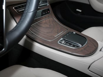 Mercedes-Benz E 300  Avantgarde Standhzg Distronic+ Kamera