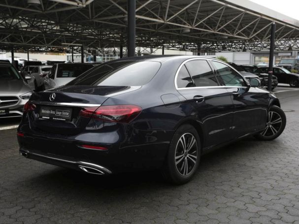 Mercedes-Benz E 300  Avantgarde Standhzg Distronic+ Kamera