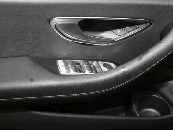 Mercedes-Benz E 300 d 4M Avantgarde Exclusive MBUX Schiebedach Mercedes-Benz E 300 d 4M Avantgarde Exclusive MBUX Schiebedach