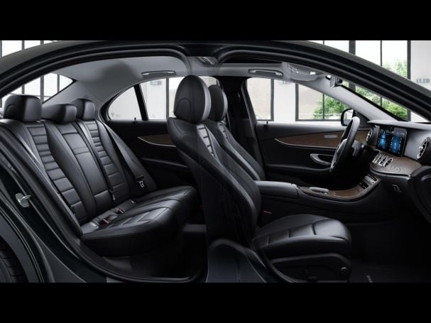Mercedes-Benz E 300 d 4M Avantgarde Exclusive MBUX Schiebedach Mercedes-Benz E 300 d 4M Avantgarde Exclusive MBUX Schiebedach