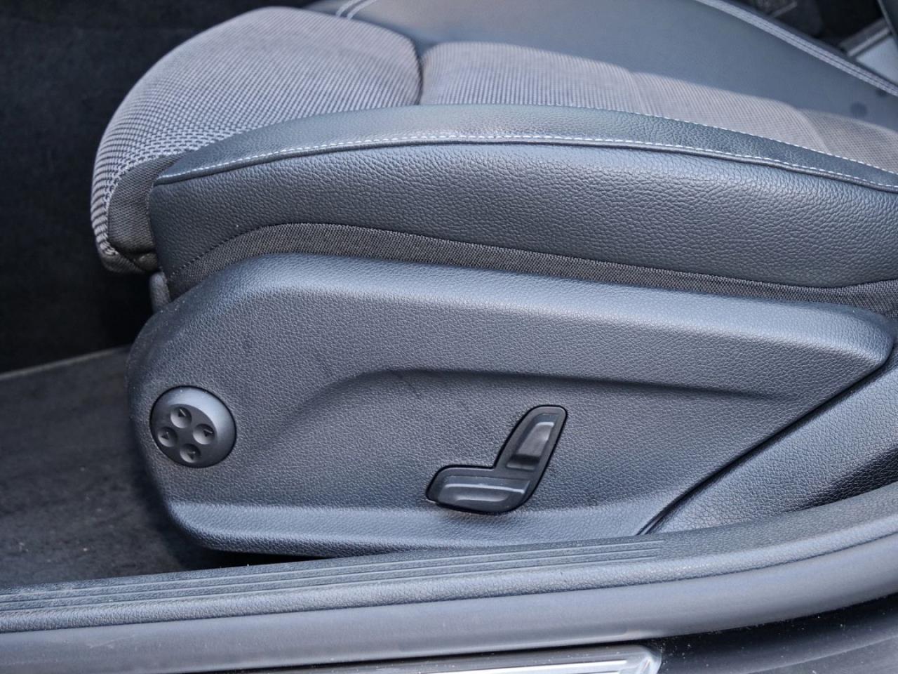 Mercedes-Benz E 300 de  Avantgarde Navi Schiebedach Distronic