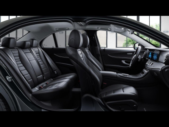 Mercedes-Benz E 300 de  Avantgarde Navi Schiebedach Distronic