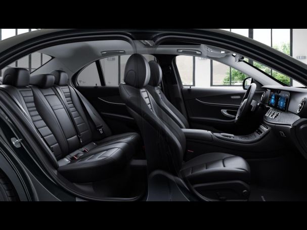 Mercedes-Benz E 300 de  Avantgarde Navi Schiebedach Distronic