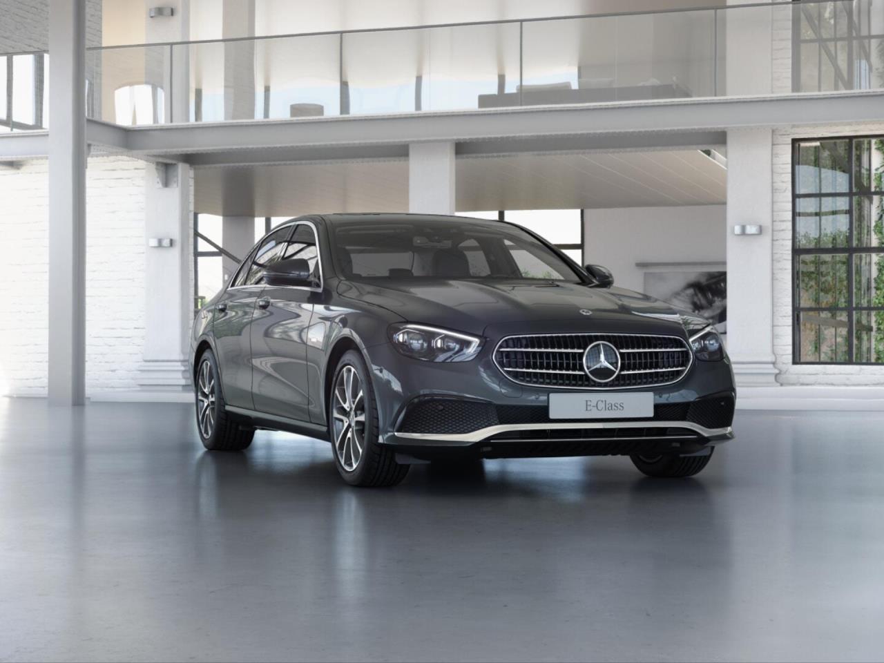 Mercedes-Benz E 300 de  Avantgarde Navi Schiebedach Distronic