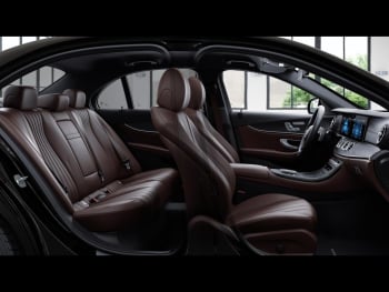 Mercedes-Benz E 300 e 4M AMG Night Exclusive MBUX Navi Kamera