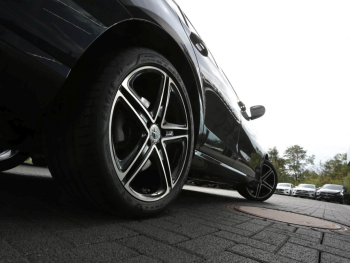 Mercedes-Benz E 300 e  Avantgarde Night Panorama Distronic+