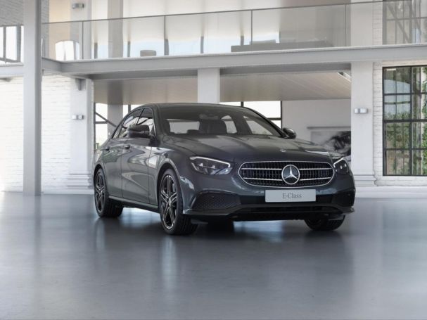 Mercedes-Benz E 300 e Avantgarde Night Panorama Distronic+ Mercedes-Benz E 300 e Avantgarde Night Panorama Distronic+