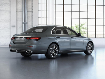 Mercedes-Benz E 300 e Limousine Avantgarde MBUX Navi AHK 360°