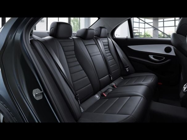 Mercedes-Benz E 300 e Limousine Avantgarde MBUX Navi AHK 360° Mercedes-Benz E 300 e Limousine Avantgarde MBUX Navi AHK 360°