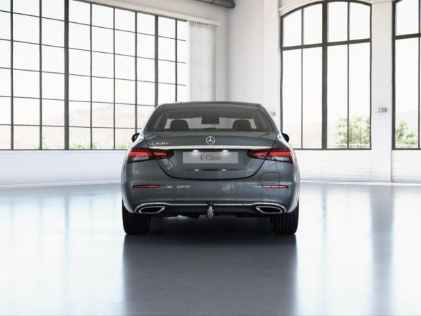 Mercedes-Benz E 300 e Limousine Avantgarde MBUX Navi AHK 360° Mercedes-Benz E 300 e Limousine Avantgarde MBUX Navi AHK 360°