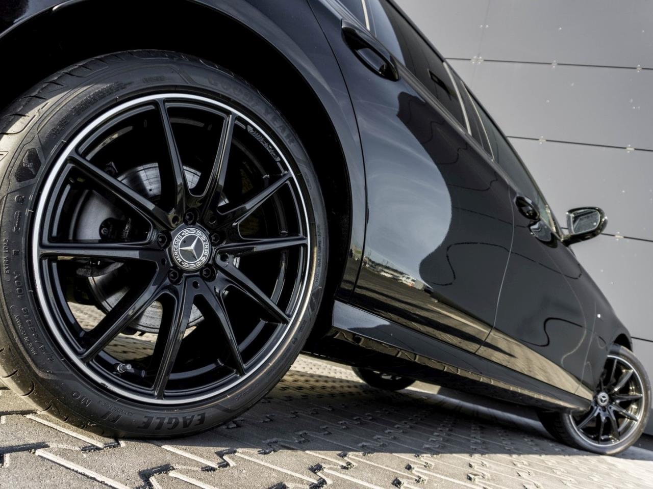 Mercedes-Benz E 300 e  AMG Night MBUXNavi+ Kamera HeadUp AHK