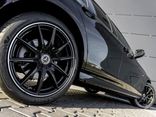 Mercedes-Benz E 300 e  AMG Night MBUXNavi+ Kamera HeadUp AHK