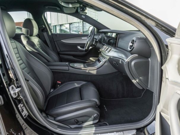 Mercedes-Benz E 300 e  AMG Night MBUXNavi+ Kamera HeadUp AHK