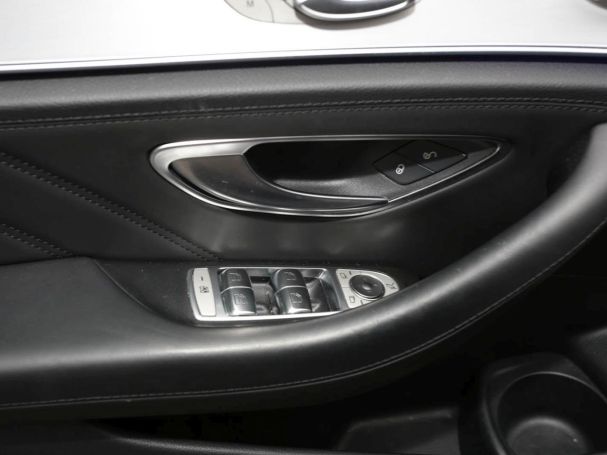 Mercedes-Benz E 53 AMG 4M+ Limousine Night Panorama Distronic