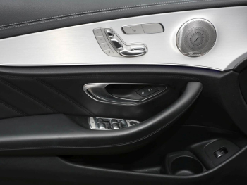 Mercedes-Benz E 53 AMG 4M+ Limousine Night Panorama Distronic