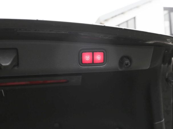 Mercedes-Benz E 53 AMG 4M+ Limousine Night Panorama Distronic