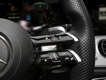 Mercedes-Benz E 53 AMG 4M+ Limousine Night Panorama Distronic