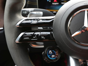 Mercedes-Benz E 63 AMG S 4M+  Night Panorama Distronic+ 360°